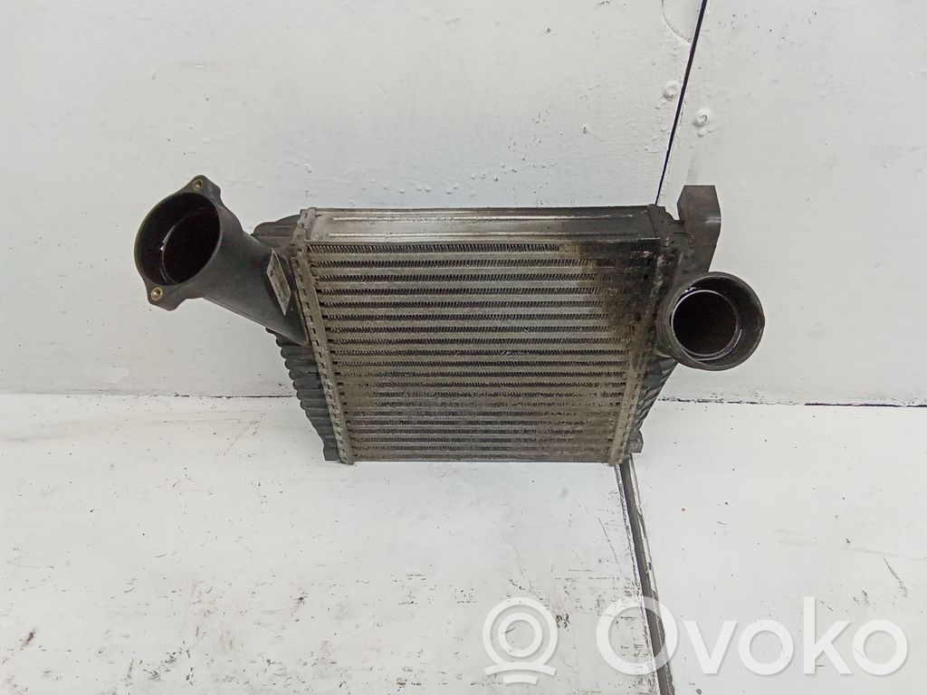 Volkswagen Touareg I Radiator intercooler 