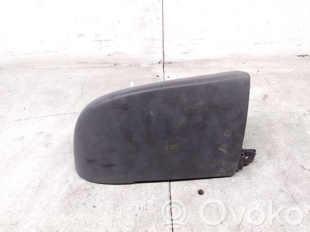 Opel Vivaro Rivestimento del pannello parte angolare del paraurti posteriore