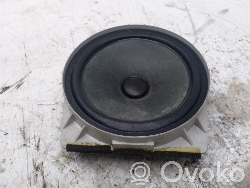 Honda Civic Front door speaker 