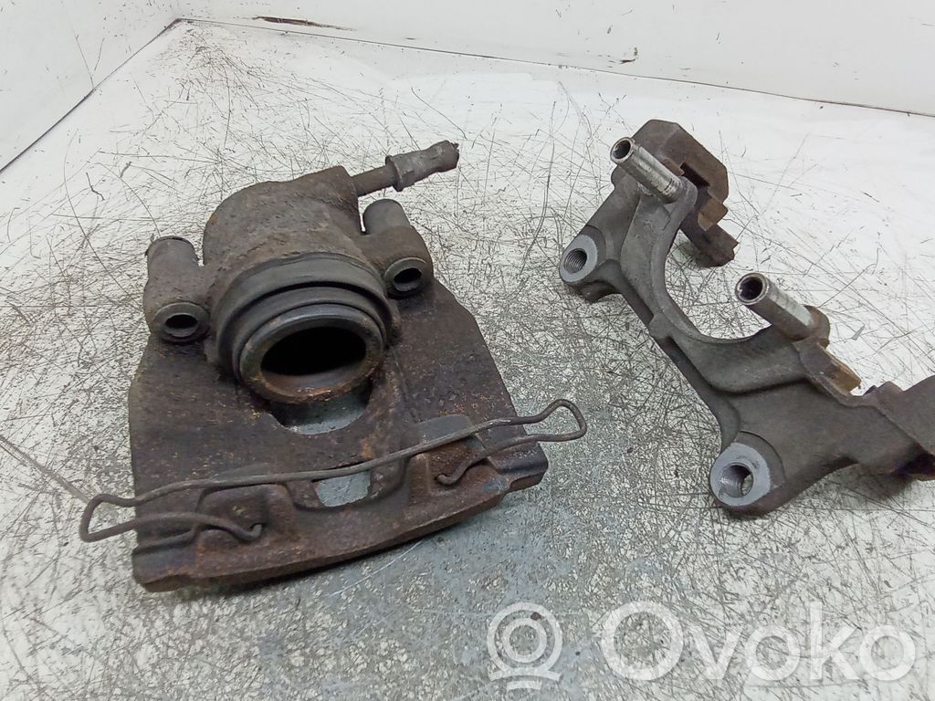 Audi A4 S4 B8 8K Передний суппорт 