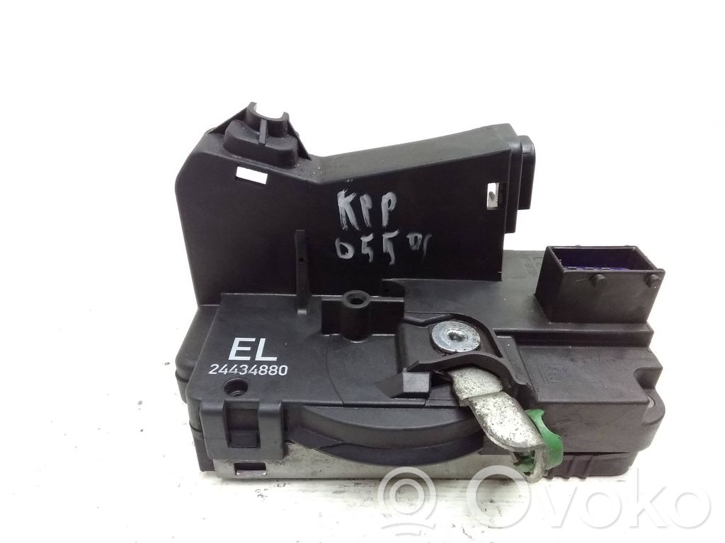 Opel Meriva A Front door lock 