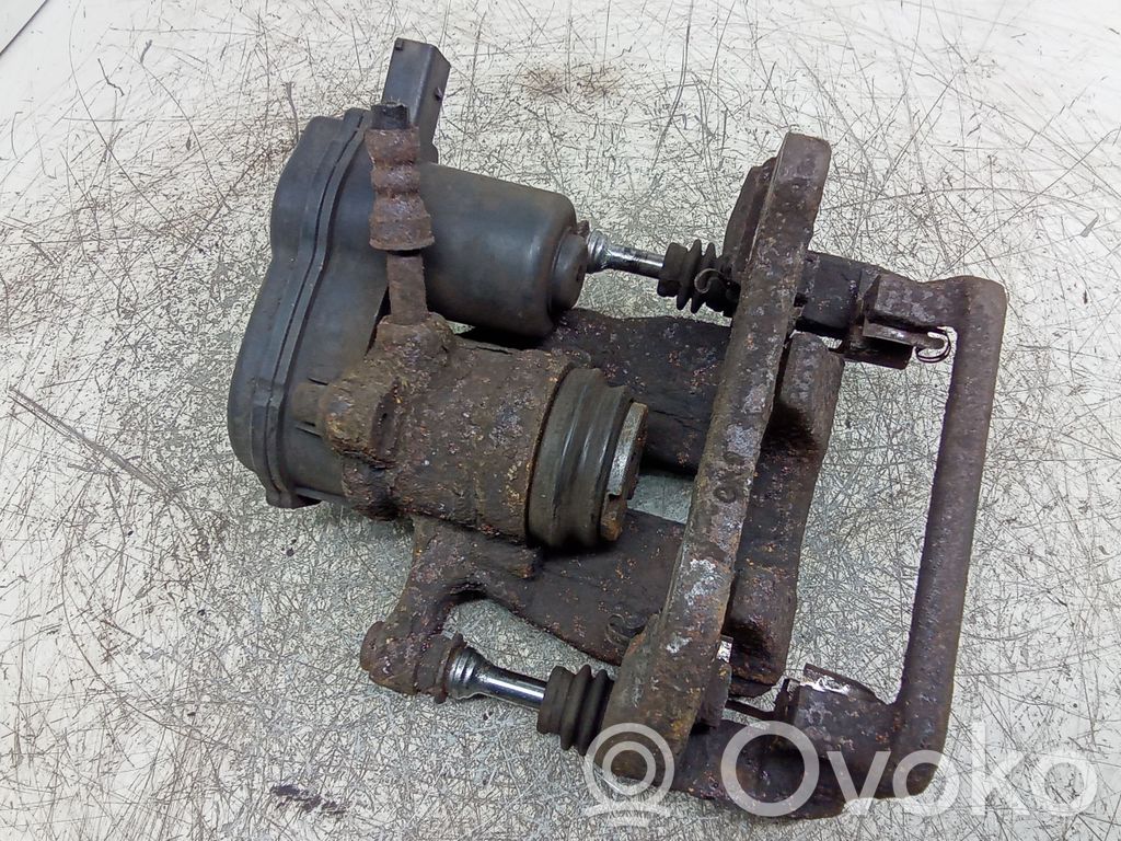 Audi A4 S4 B8 8K Takajarrusatula 