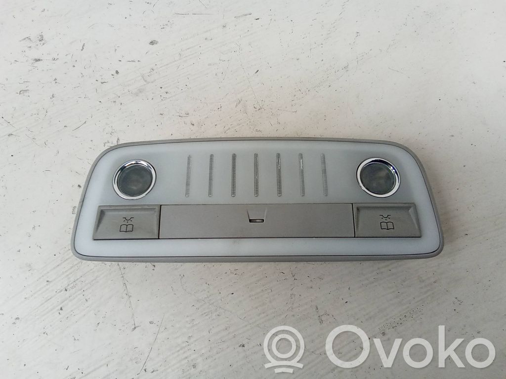 Mercedes-Benz E W212 Takaistuimen valo 