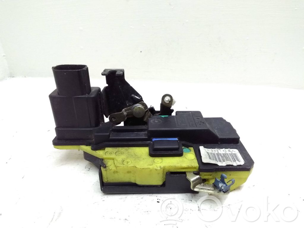 Volvo S80 Rear door lock 
