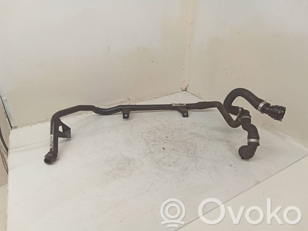 BMW 3 E90 E91 Engine coolant pipe/hose 