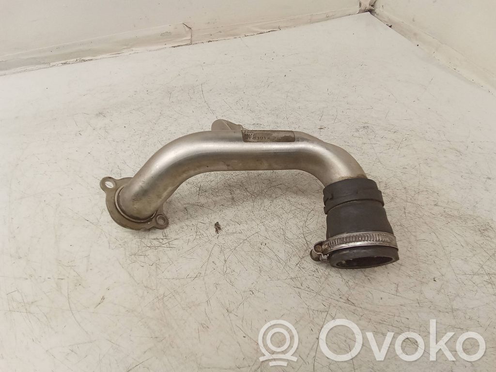BMW 3 E90 E91 Engine coolant pipe/hose 
