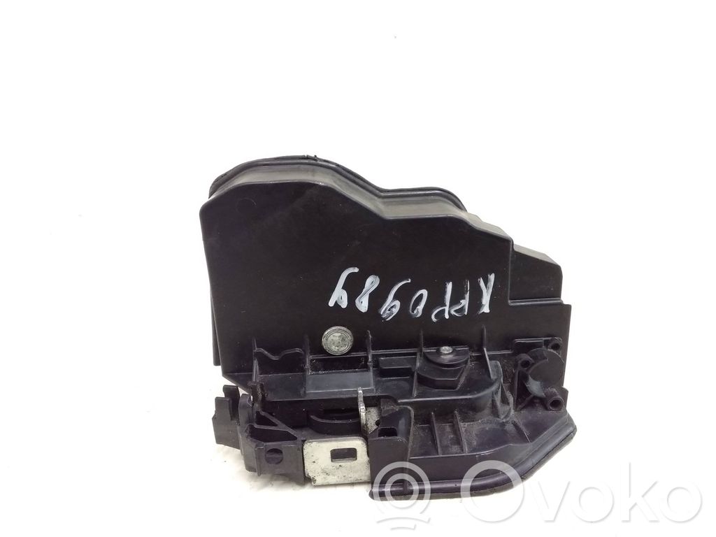 Etuoven lukko   7167067