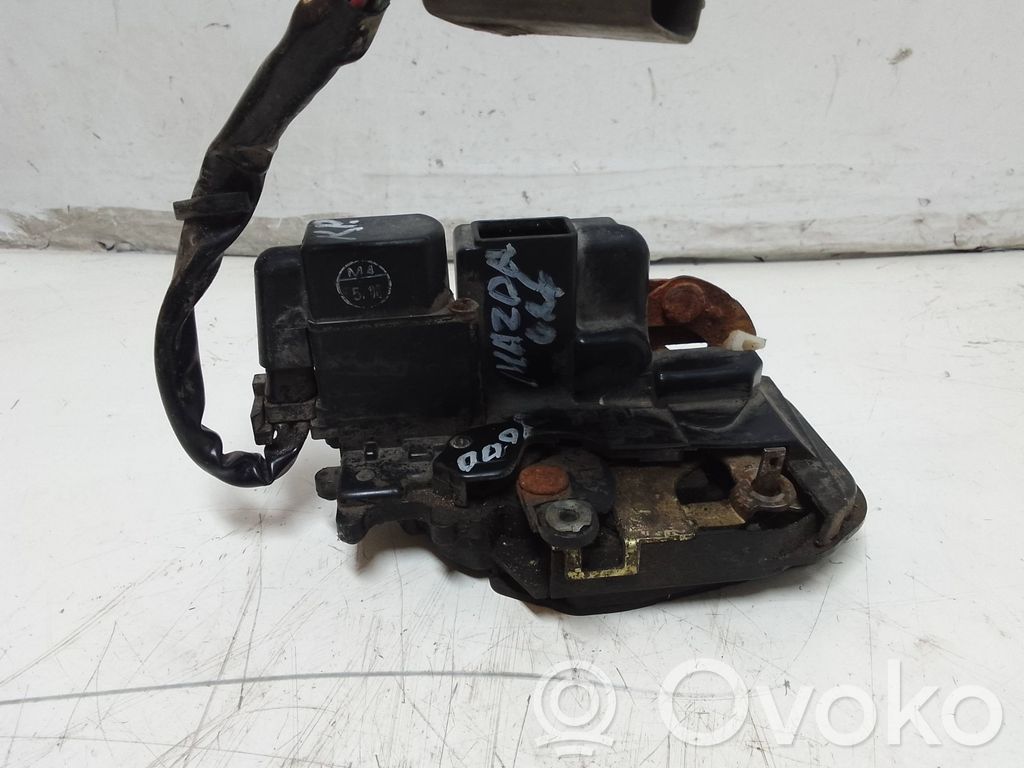 Mazda 626 Etuoven lukko 