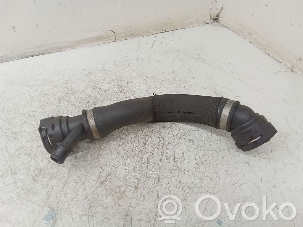 BMW 7 E65 E66 Engine coolant pipe/hose 