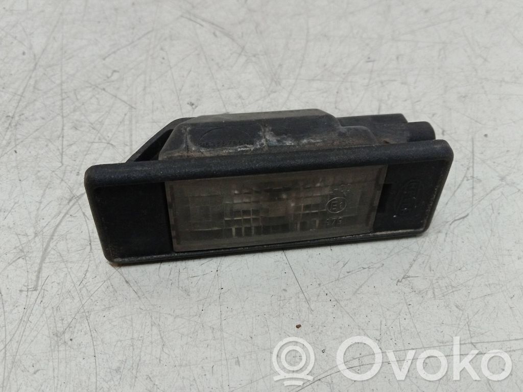 Luce targa   2KA008224