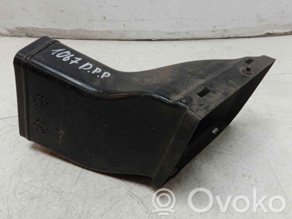 BMW 5 E60 E61 Air intake duct part 