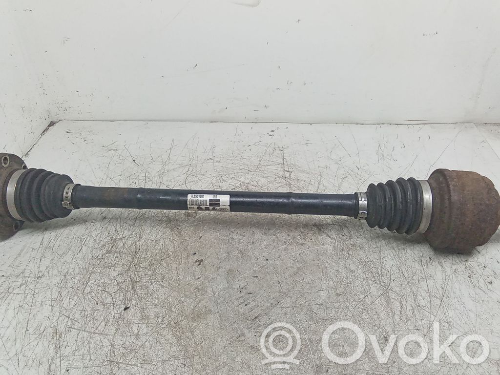 Takavetoakseli   7L8501201