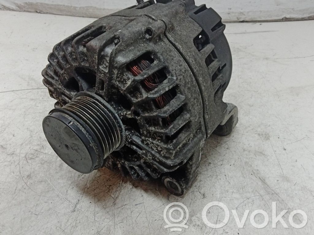 BMW 3 E90 E91 Generator/alternator 