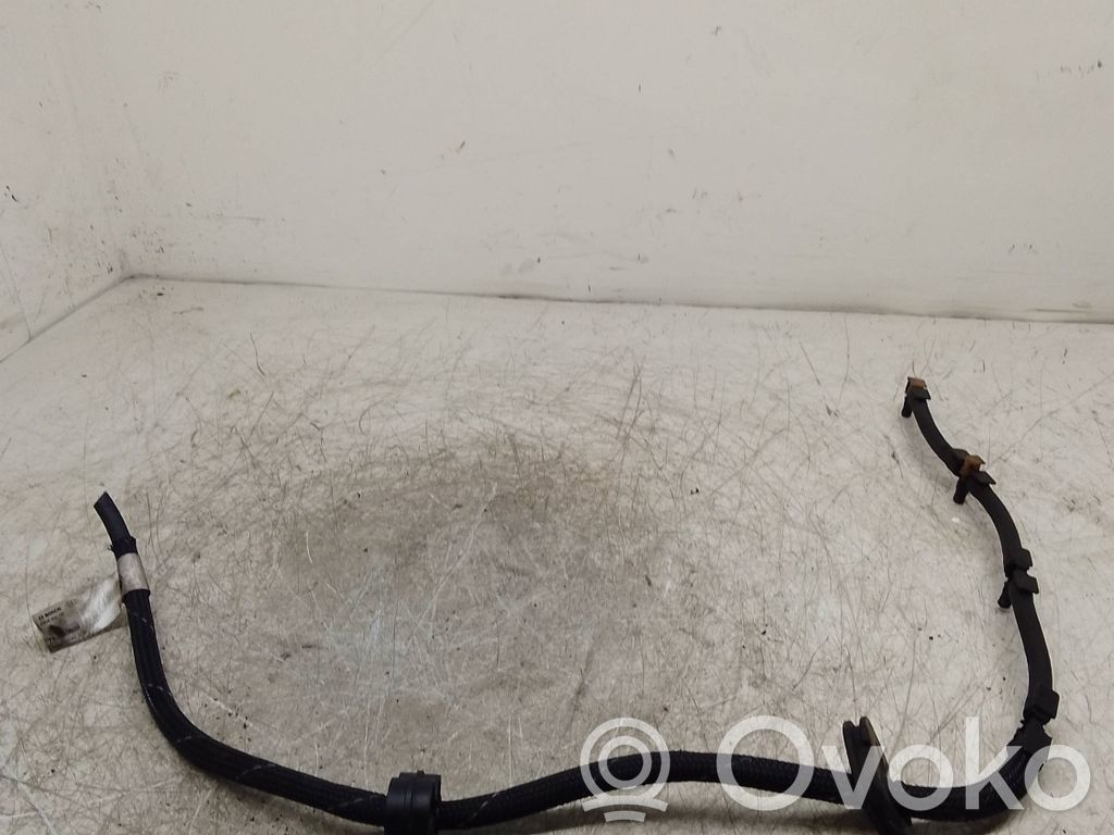 BMW 5 F10 F11 Conducte/furtunuri retur combustibil 