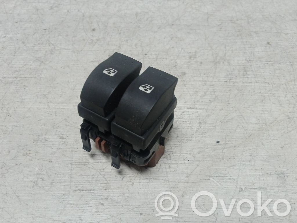 Renault Laguna II Electric window control switch 