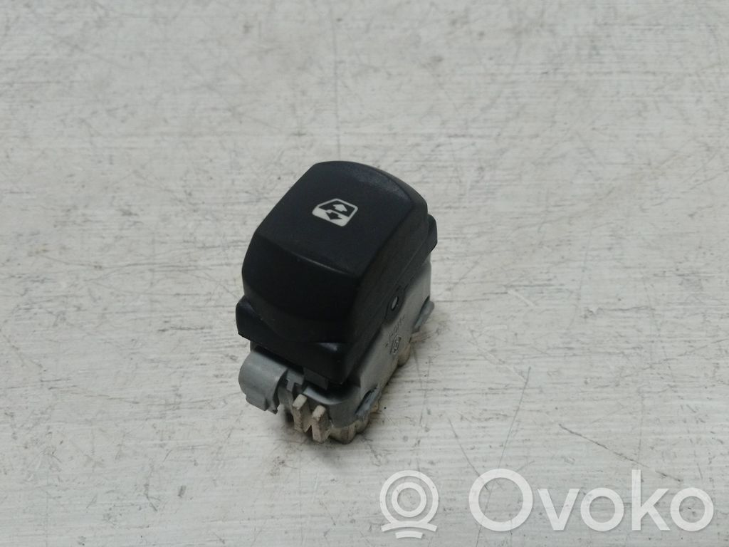 Renault Vel Satis Electric window control switch 
