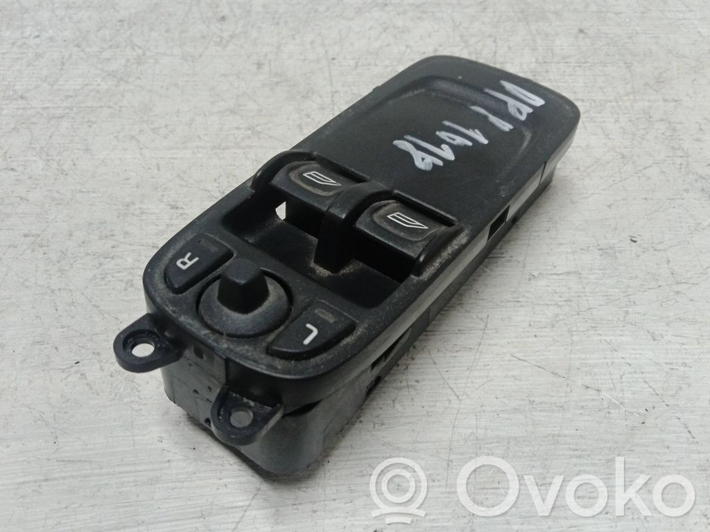 Volvo C30 Electric window control switch 