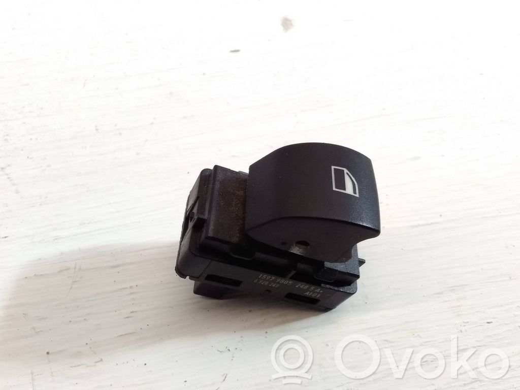 Electric window control switch   6928249