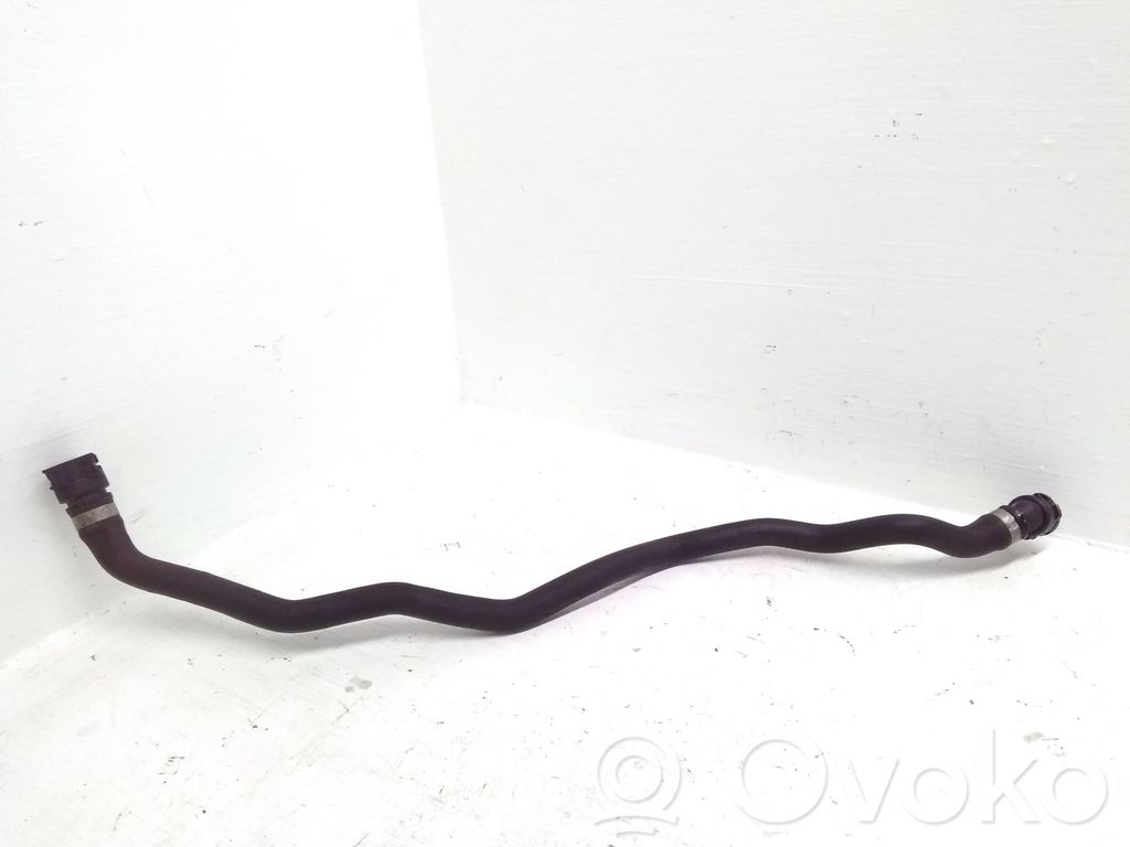 BMW X5 E70 Engine coolant pipe/hose 