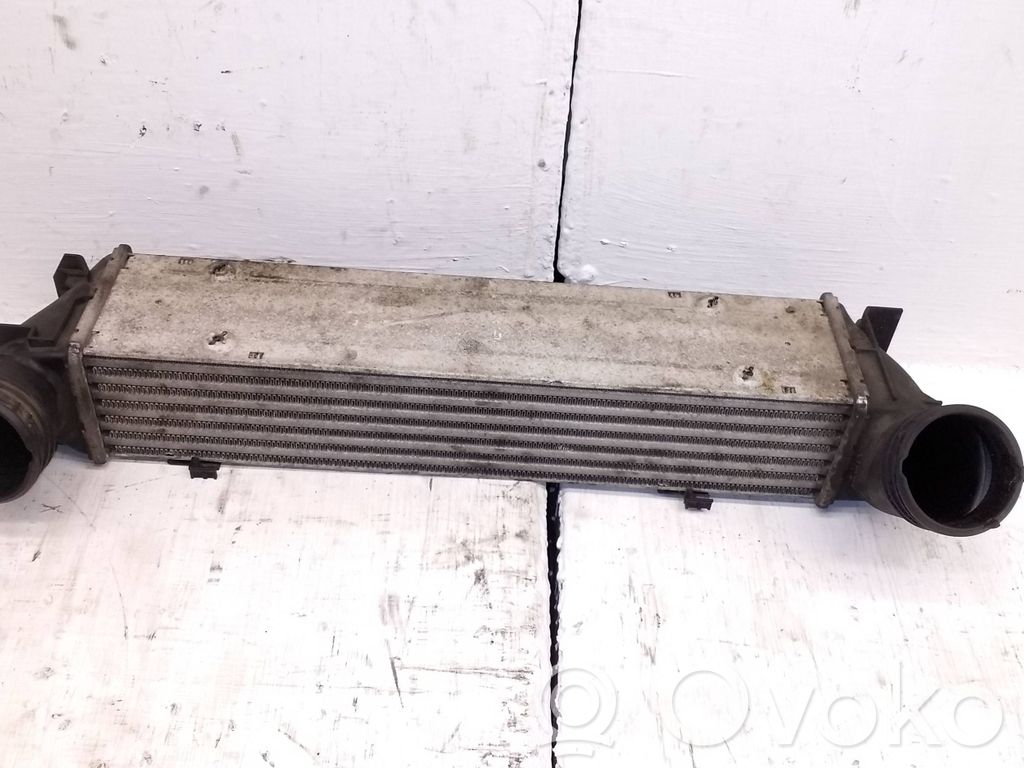 BMW 3 E90 E91 Intercooler radiator 