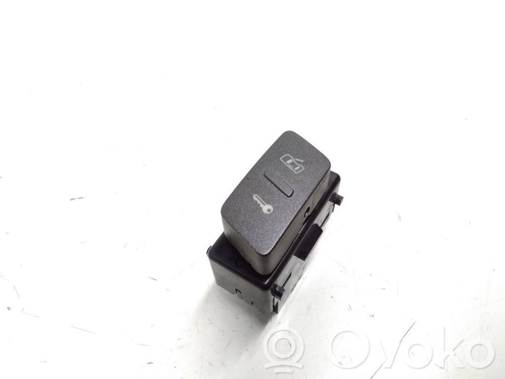 Volkswagen Phaeton Central locking switch button 