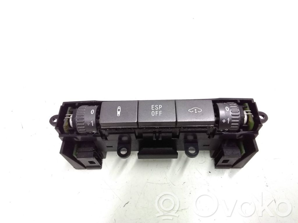 Volkswagen Phaeton A set of switches 