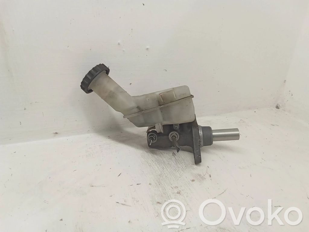 Mitsubishi Outlander Master brake cylinder 