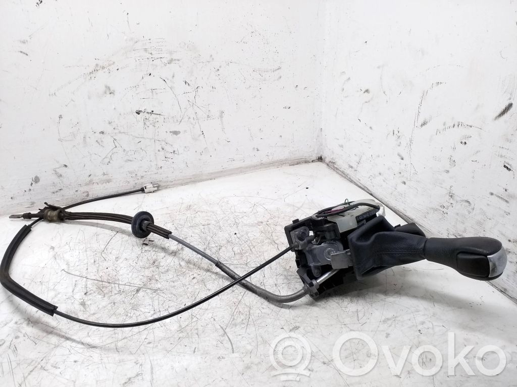 BMW X3 E83 Gear shifter/selector 