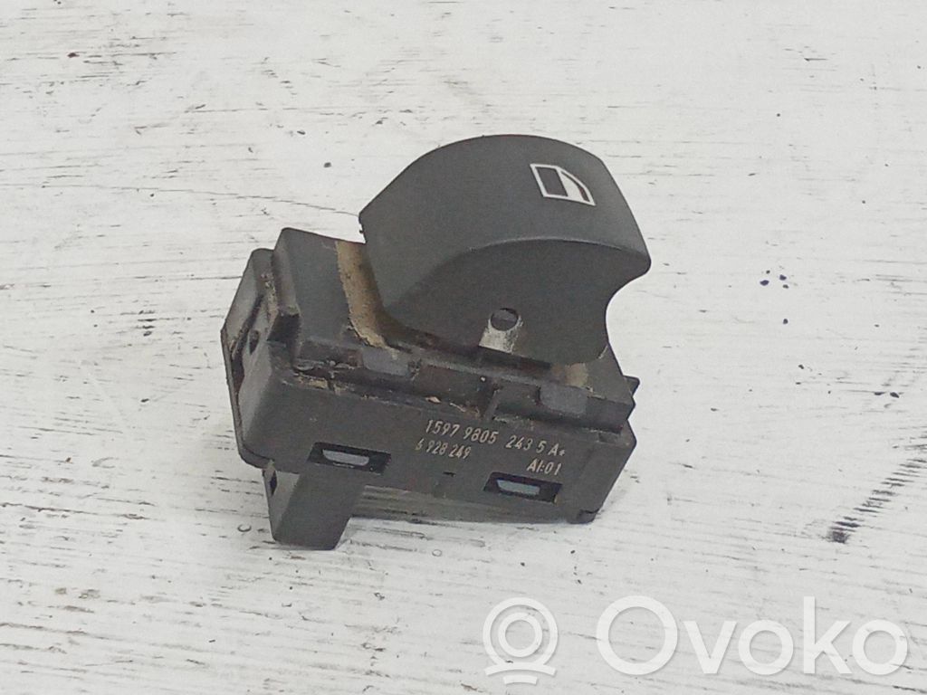 Electric window control switch   6928249,159798052435