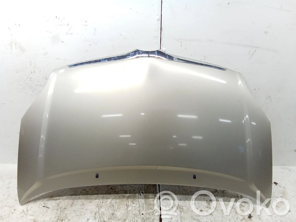 Toyota Corolla Verso E121 Konepelti 