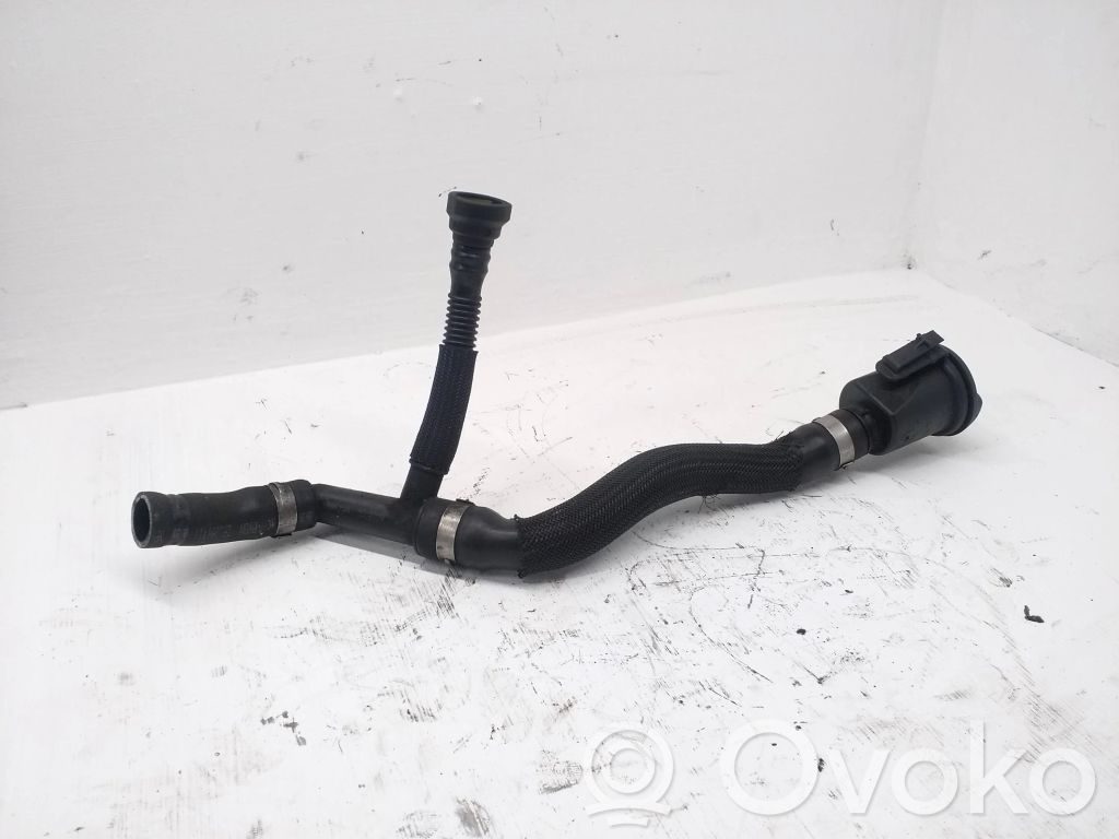 Ford Kuga I Conductă/pâlnie umplere ulei 
