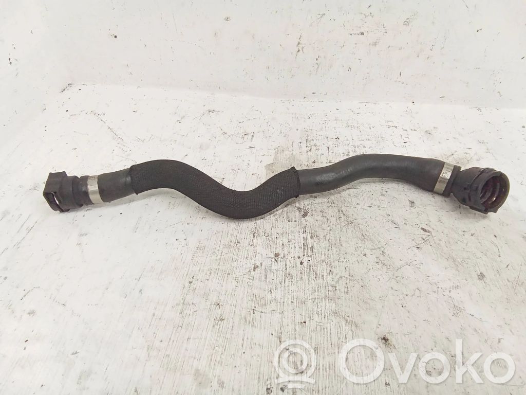 BMW 4 F32 F33 Engine coolant pipe/hose 
