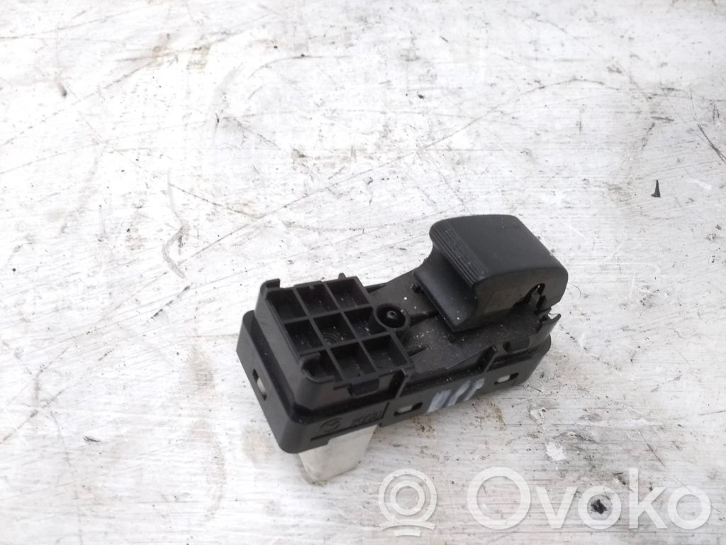 Mazda 3 II Electric window control switch 