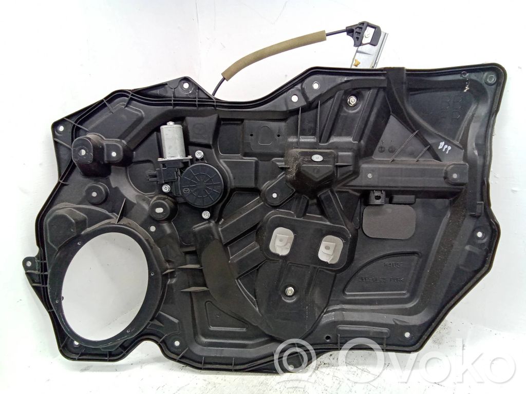 Mazda 3 II Regulador de puerta delantera con motor 