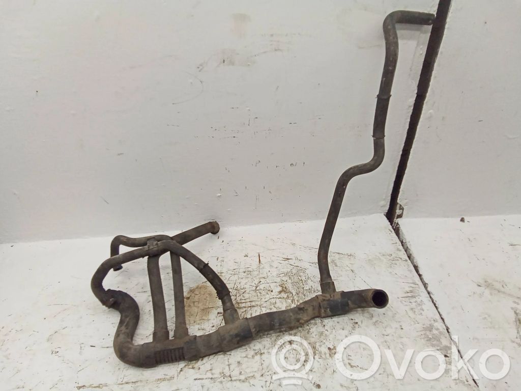 Engine coolant pipe/hose