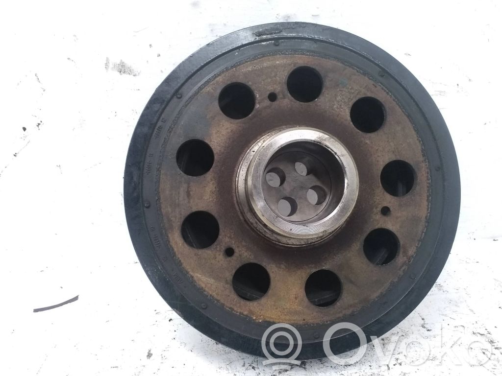 BMW 3 F30 F35 F31 Kampiakselin vauhtipyörä 