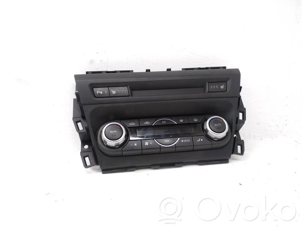 Mazda 3 III Climate control unit 