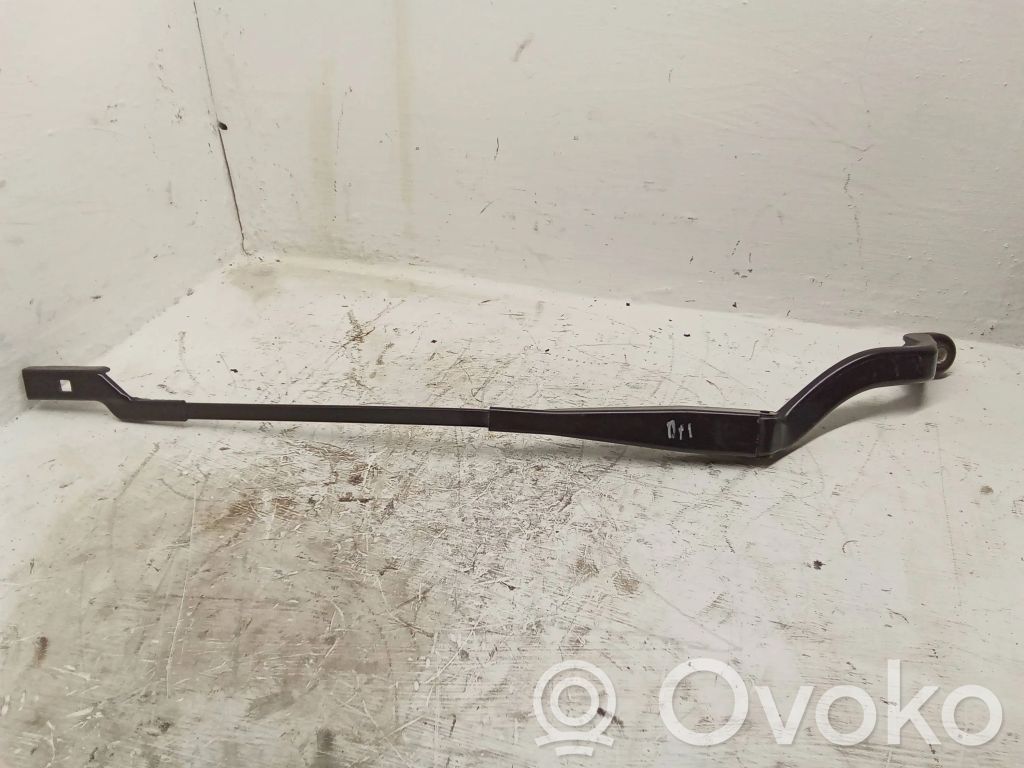 Ford S-MAX Front wiper blade arm 
