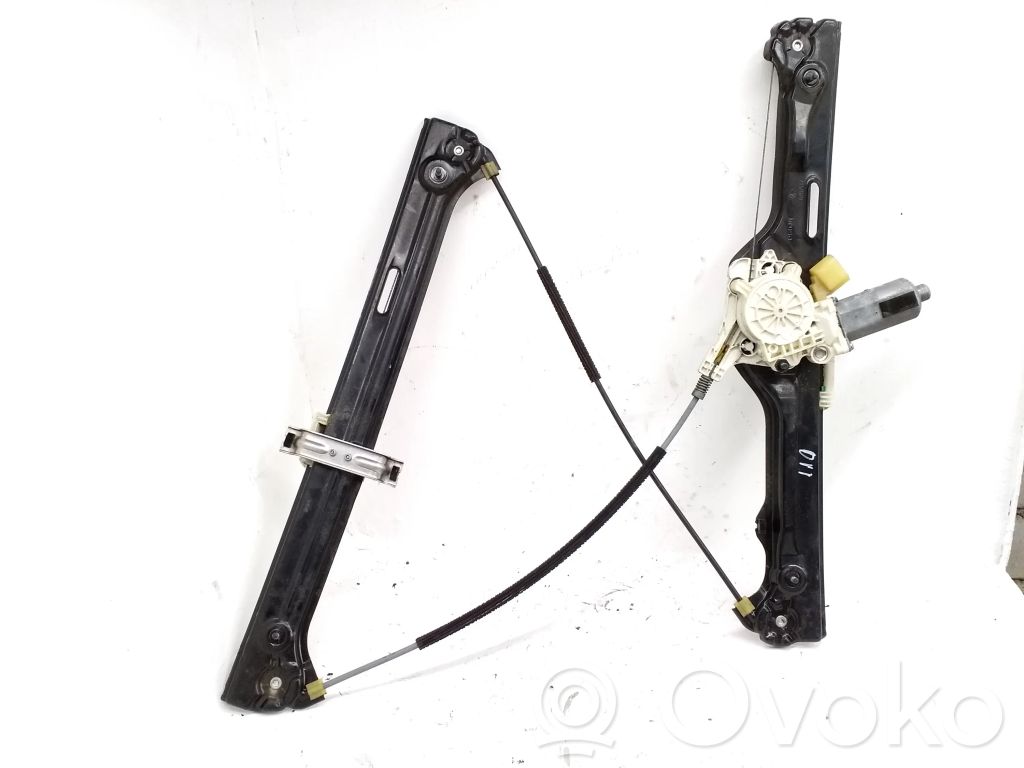 BMW X5 E70 Front door window regulator with motor 