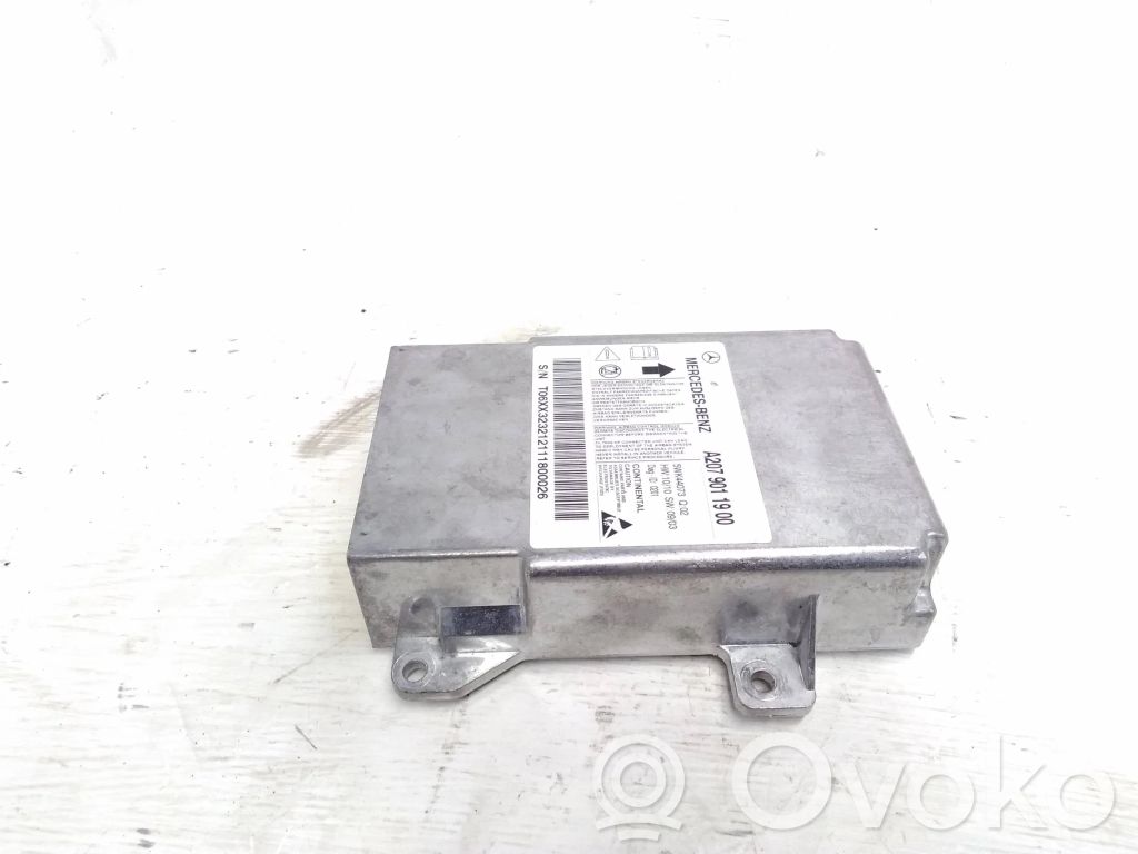 Mercedes-Benz E A207 Centralina/modulo airbag