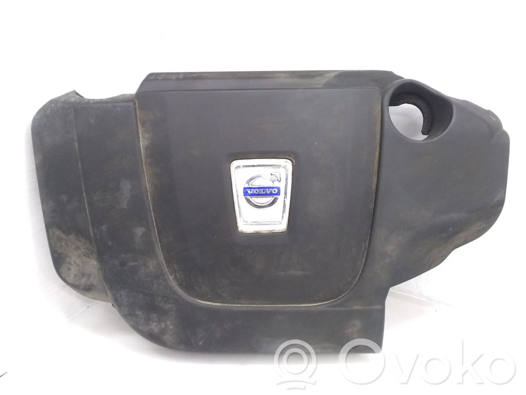 Volvo XC60 Copri motore (rivestimento) 