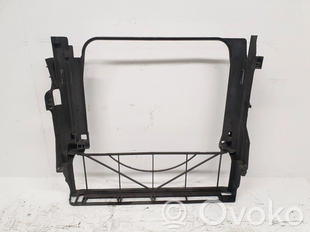 Radiatoru panelis   1439105