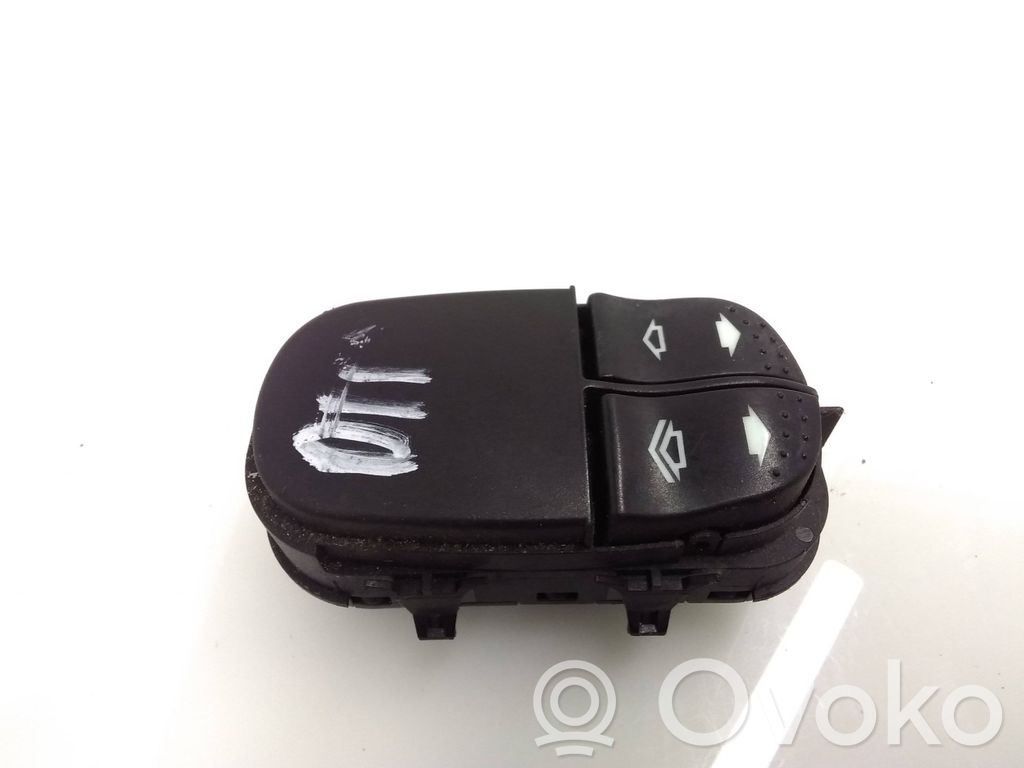 Ford Focus Electric window control switch 
