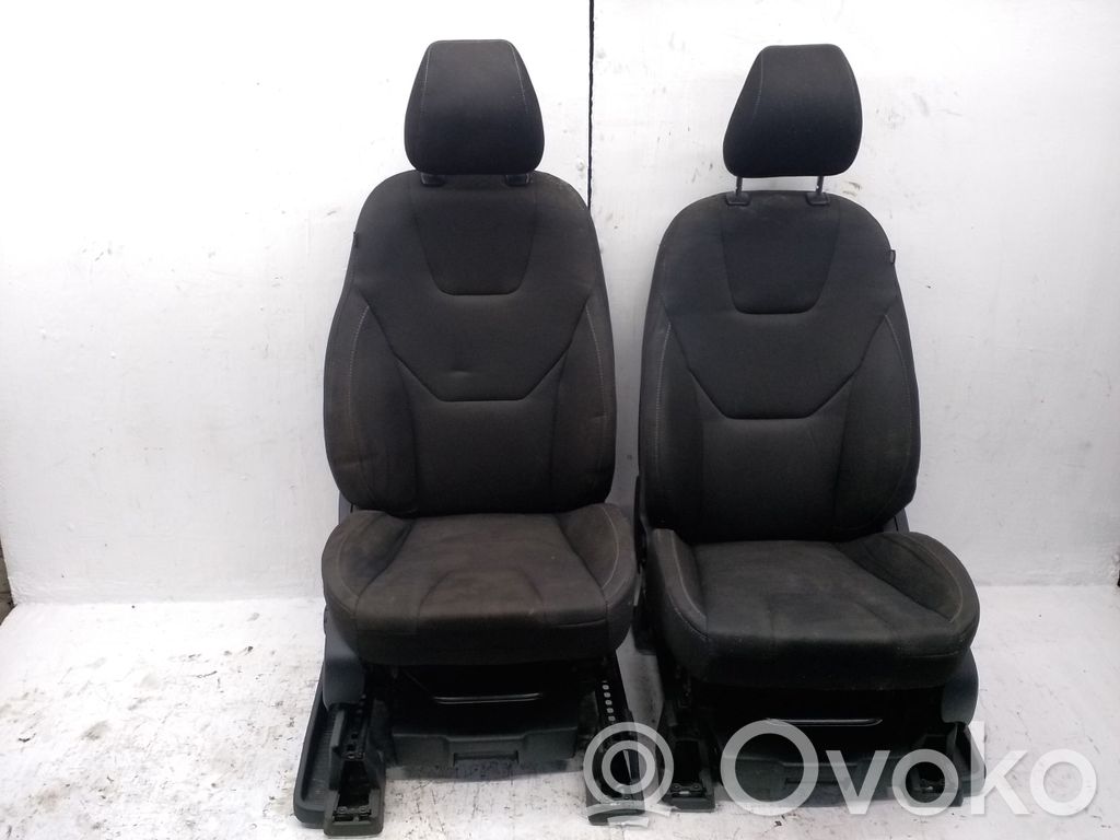 Interior set