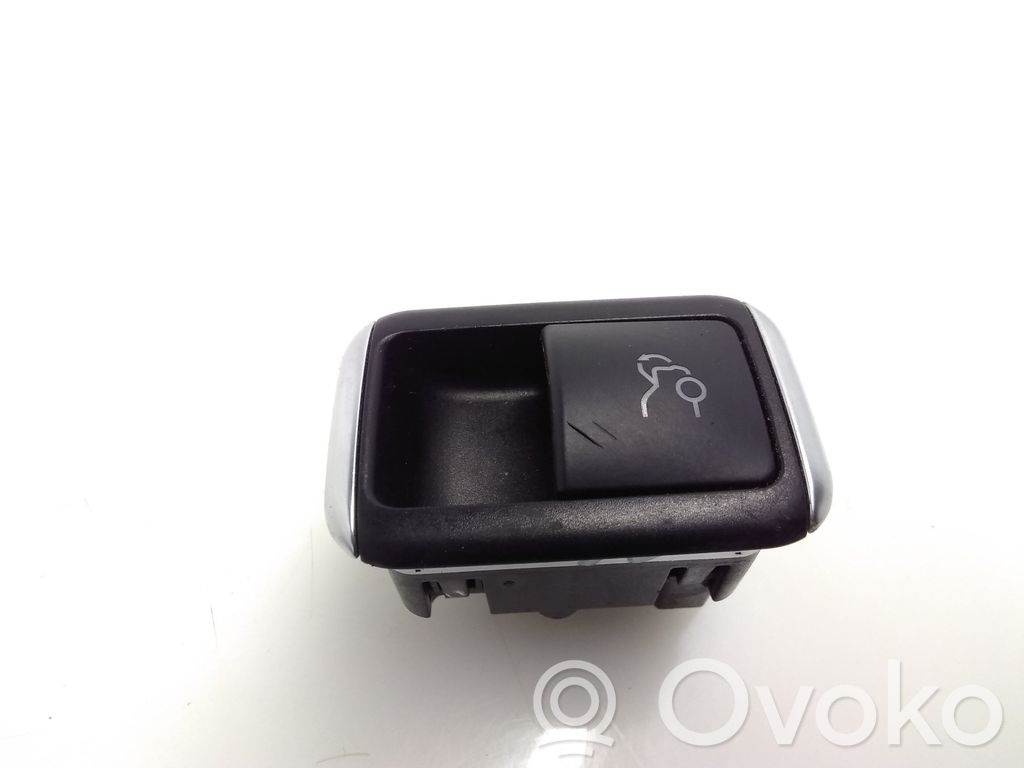 Mercedes-Benz E C207 W207 Tailgate opening switch 