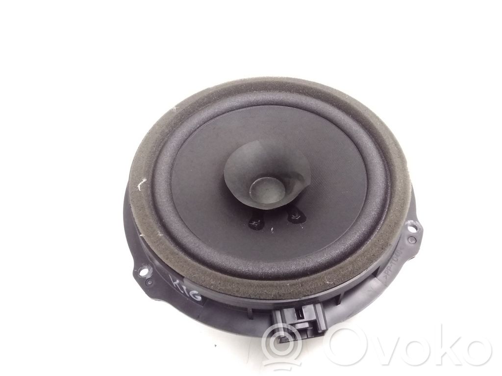 Altavoz de la puerta trasera   AA6T18808CA