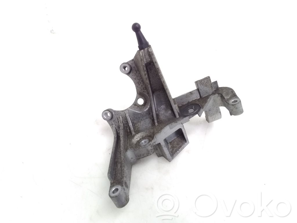 Ford Grand C-MAX Engine mounting bracket 