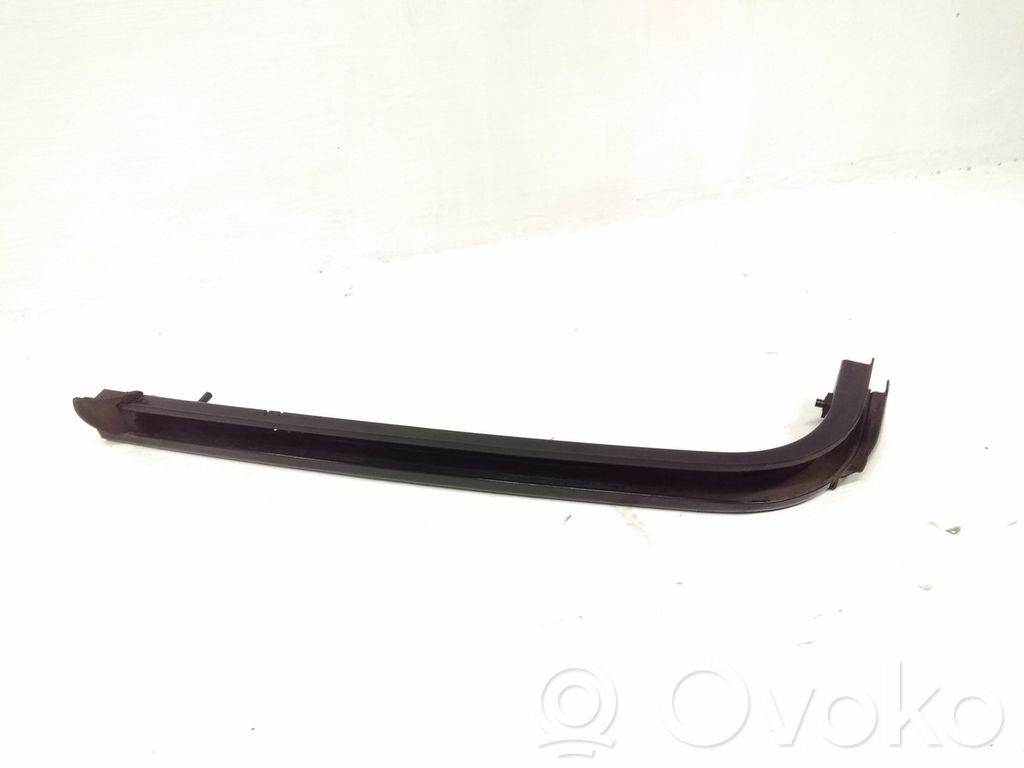 Ford Grand C-MAX Liukuoven keskikisko 