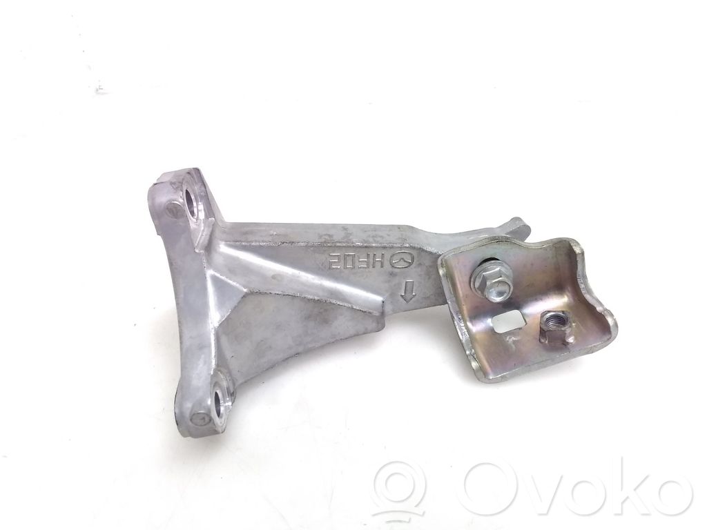 Mazda CX-30 Engine mounting bracket 