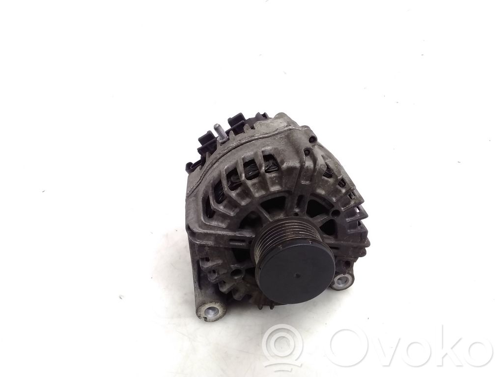 BMW X5 F15 Ģenerators 